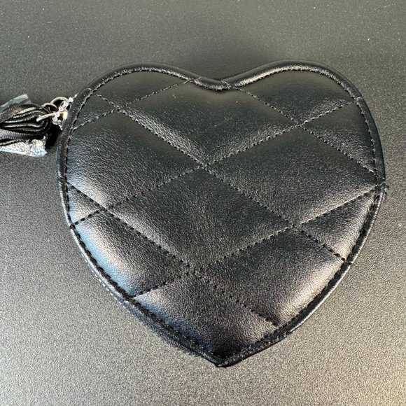 Juicy Couture Black Liquorice Faux Leather Heart Zip Around Purse Wallet - NWT - Picture 2 of 8